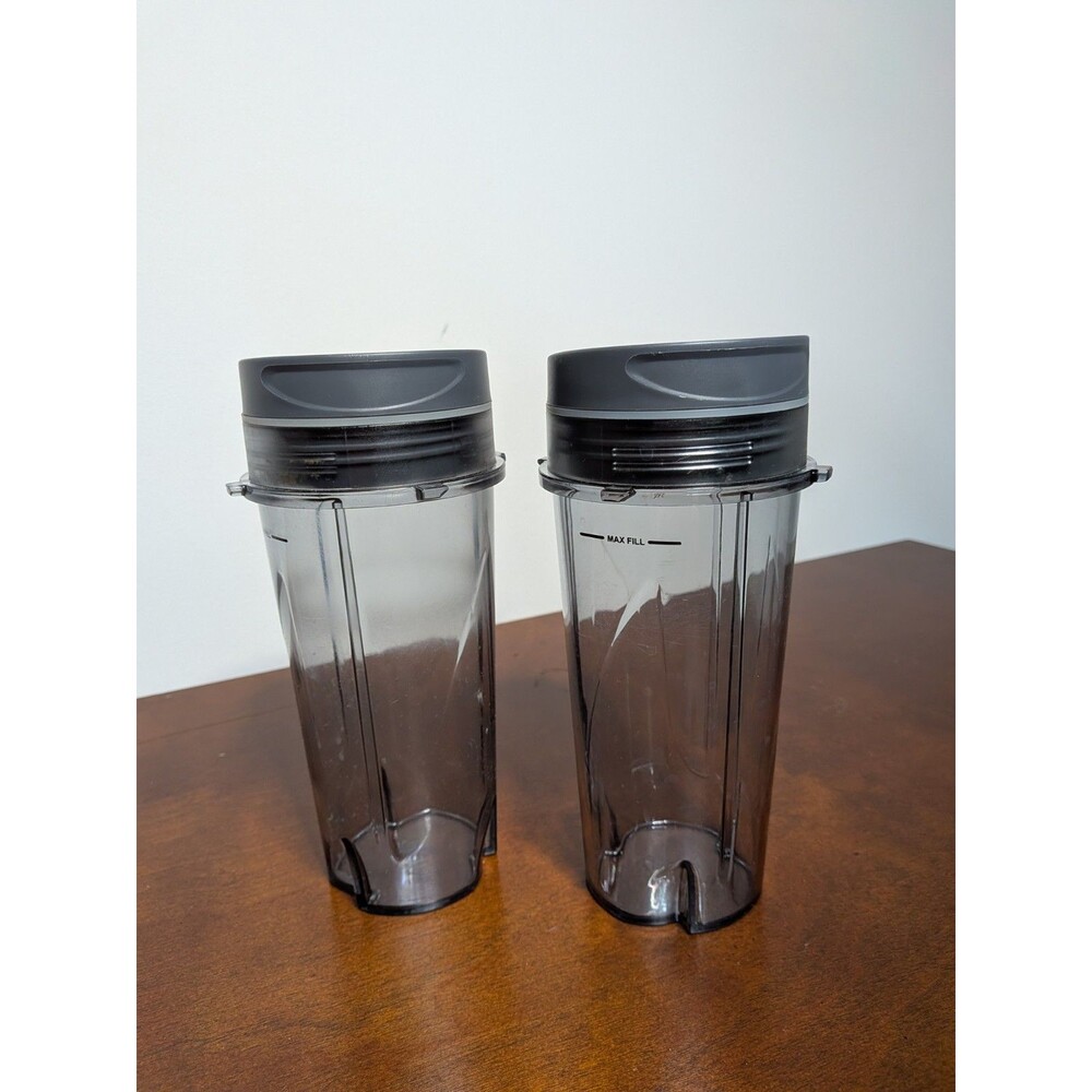 Ninja BL740 Professional Countertop Blender (2) Single Serve 16 oz Cups and Lids